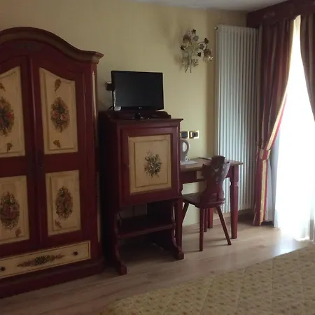 Stella Bed & Breakfast 3*